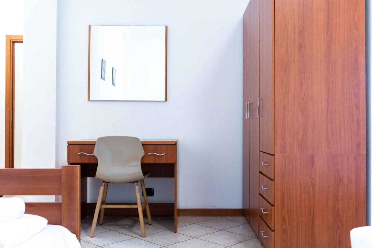 Wayco Rooms Lipomo Exterior photo
