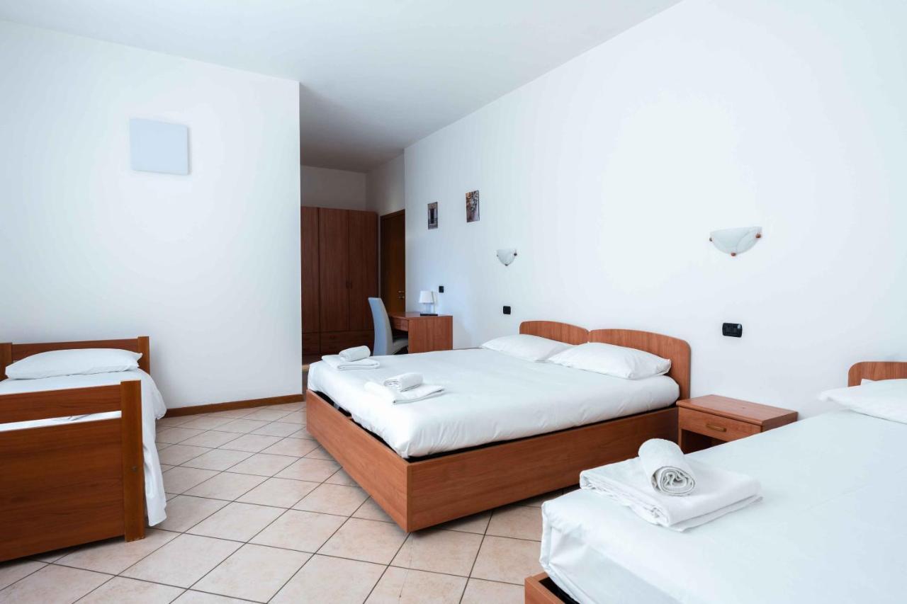 Wayco Rooms Lipomo Exterior photo